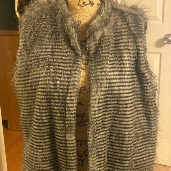 Sweaters - Faux Fur 3/4 Length Vest